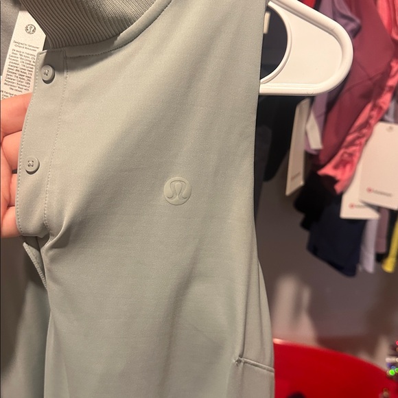 Lululemon Lightweight Sleeveless Polo Tennis Dress
Jade Grey / Grey Eucalyptus - Picture 9 of 9